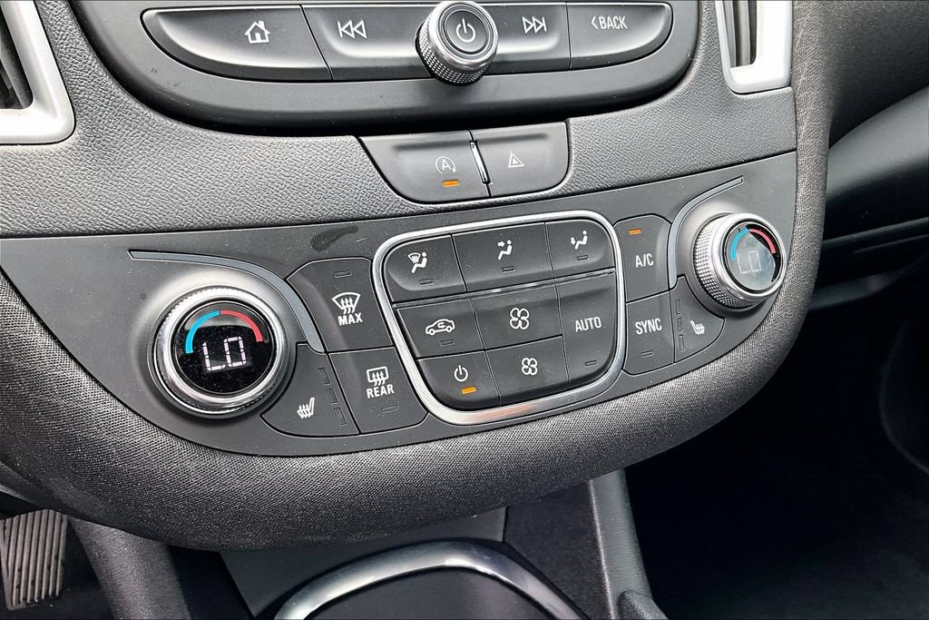 Used 2022 Chevrolet Malibu LT w/ Midnight Edition FWD image 21