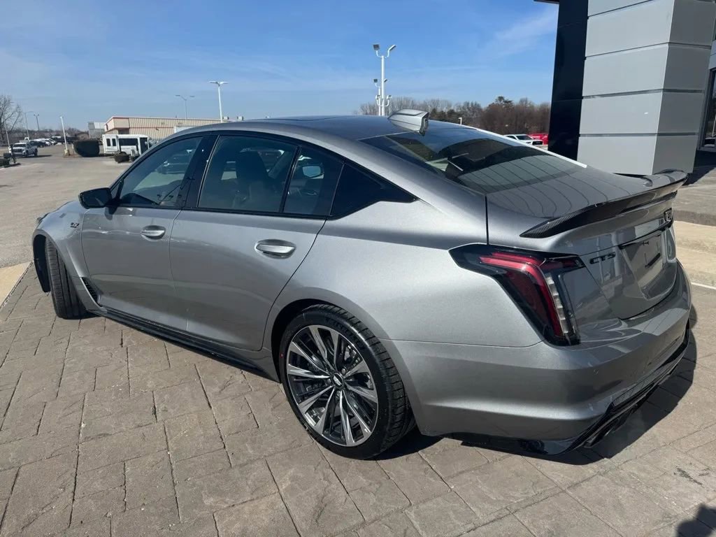 New 2026 Cadillac CT5 V Blackwing w/ Carbon Fiber 1 Package image 4