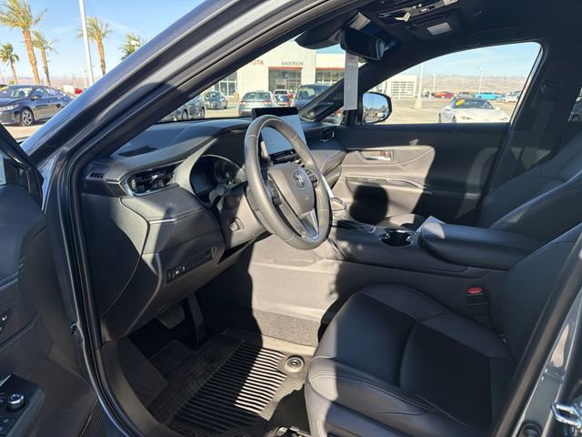 Certified 2024 Toyota Venza XLE image 26