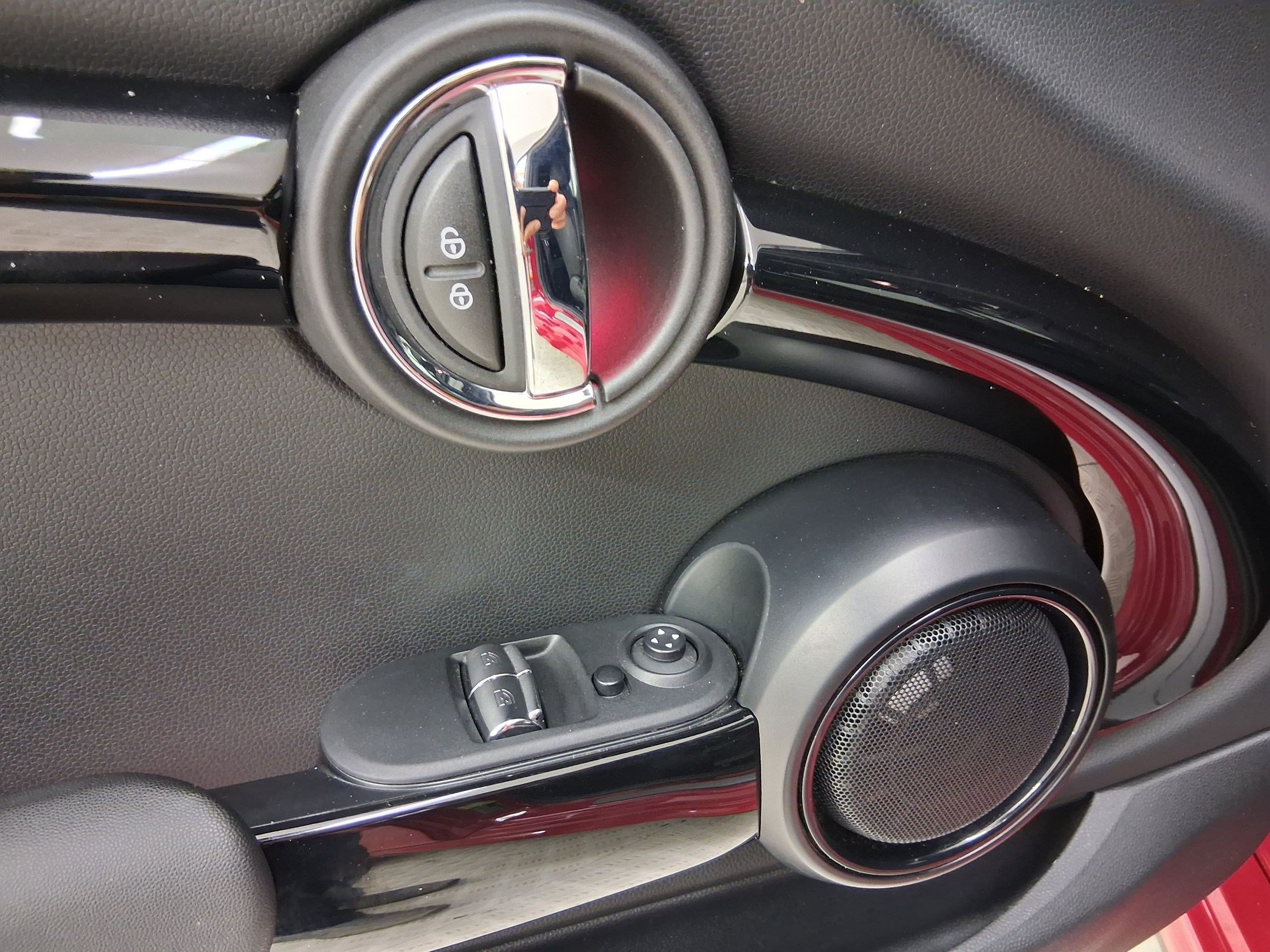 Used 2021 MINI Cooper S w/ 6.5" Touchscreen Package FWD image 12