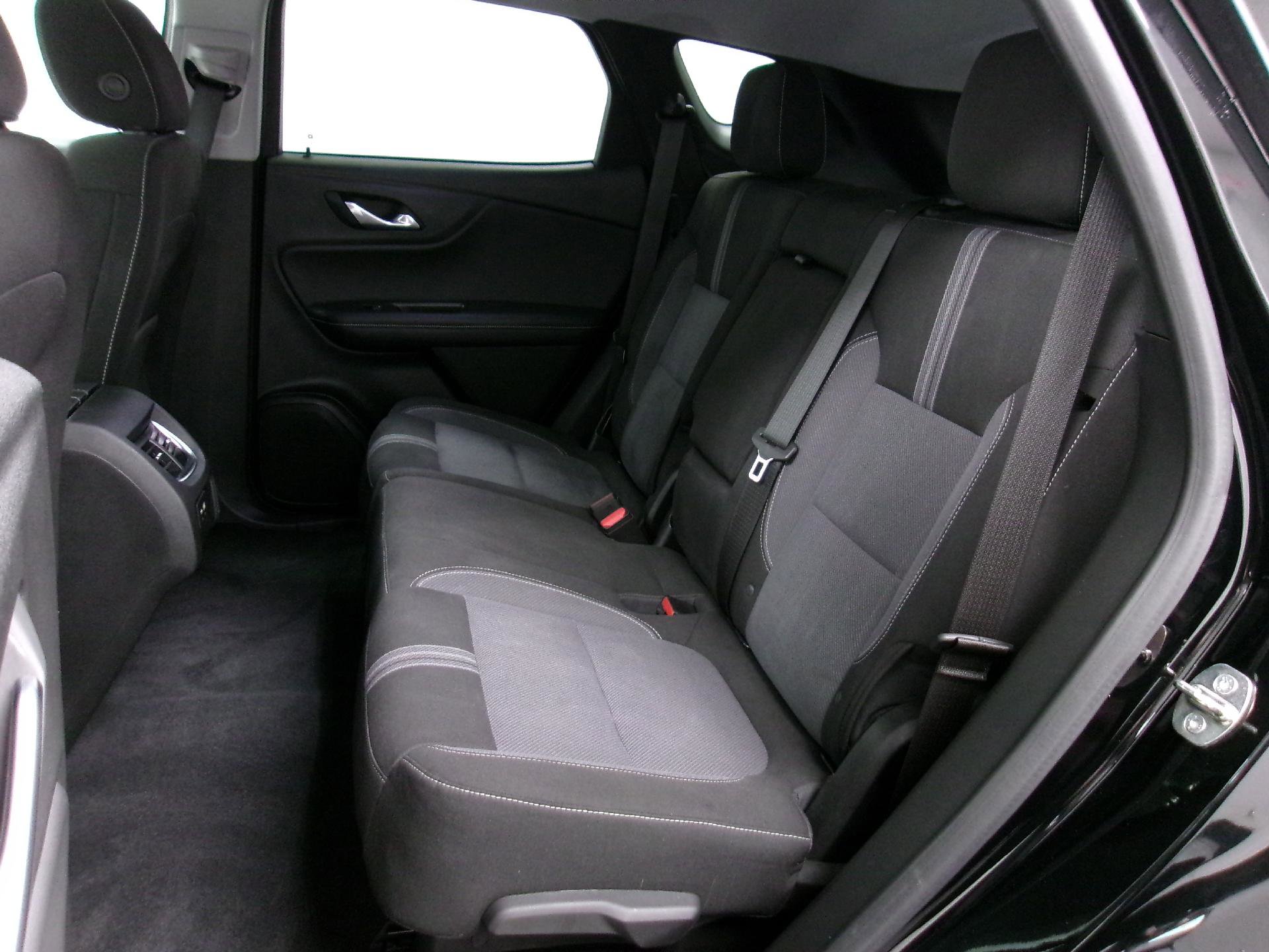 Certified 2023 Chevrolet Blazer LT w/ Driver Confidence Package image 9