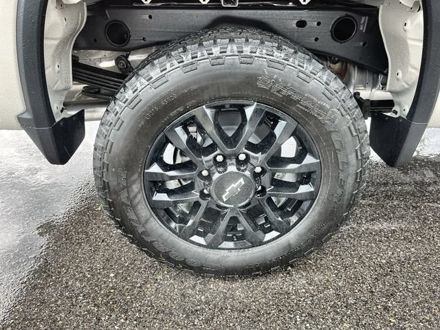 New 2026 Chevrolet Silverado 2500 Custom w/ Custom Value Package AWD/4WD image 19