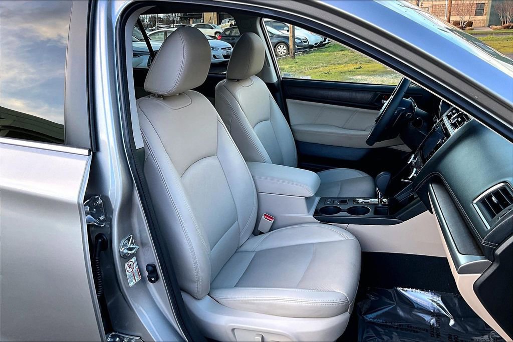 Used 2019 Subaru Outback 2.5i Limited image 10