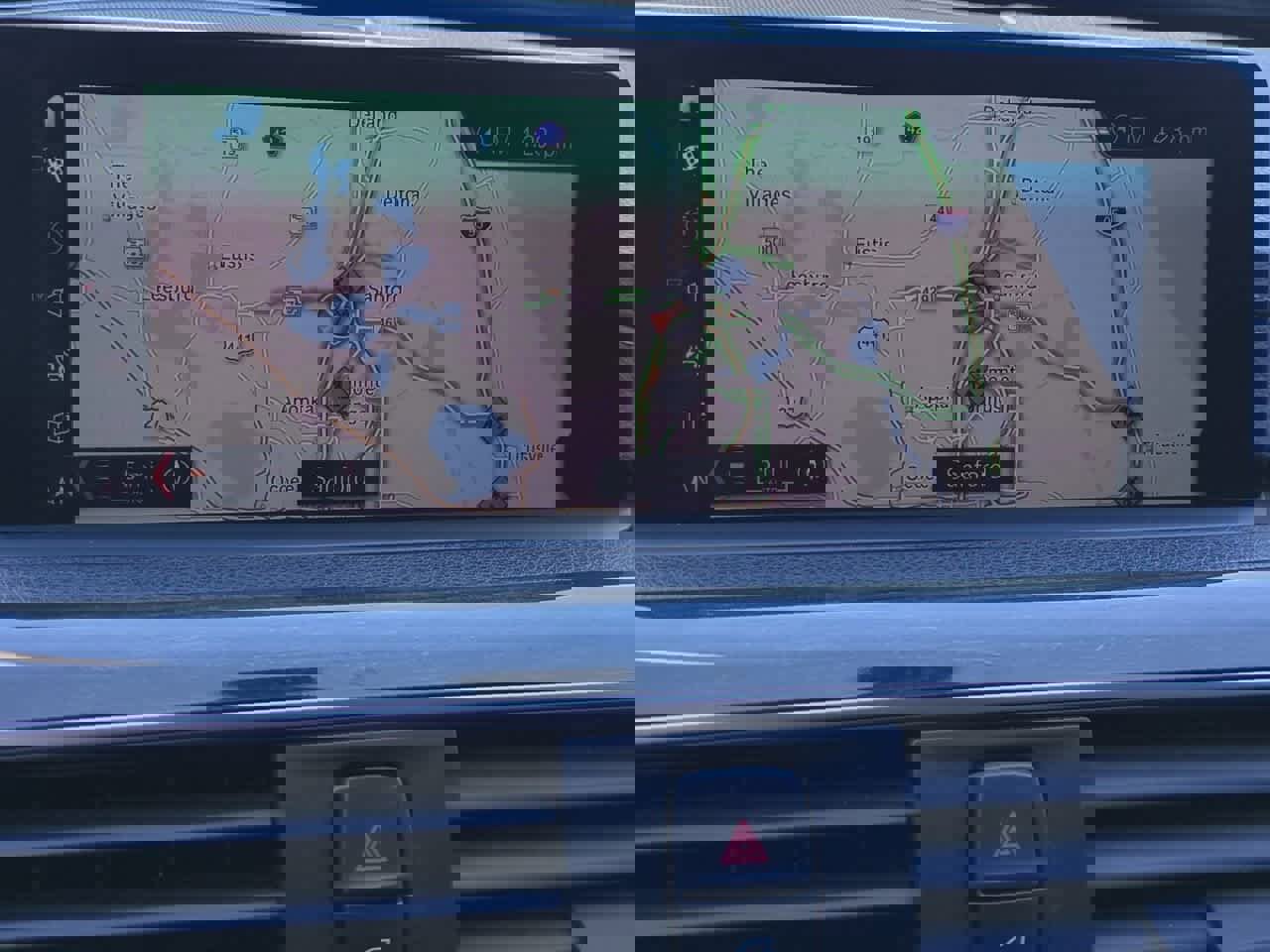 Used 2018 BMW 330e w/ Premium Package image 30