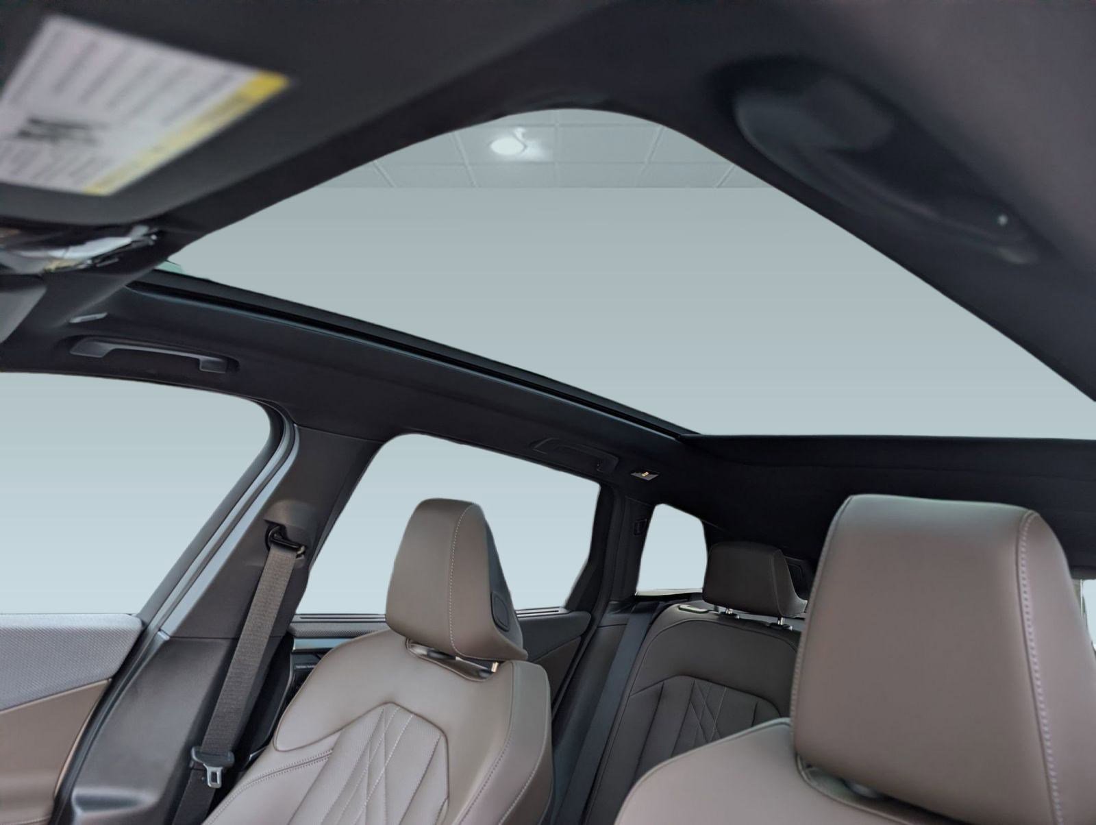 Used 2025 BMW X3 M50 w/ Premium Package image 15