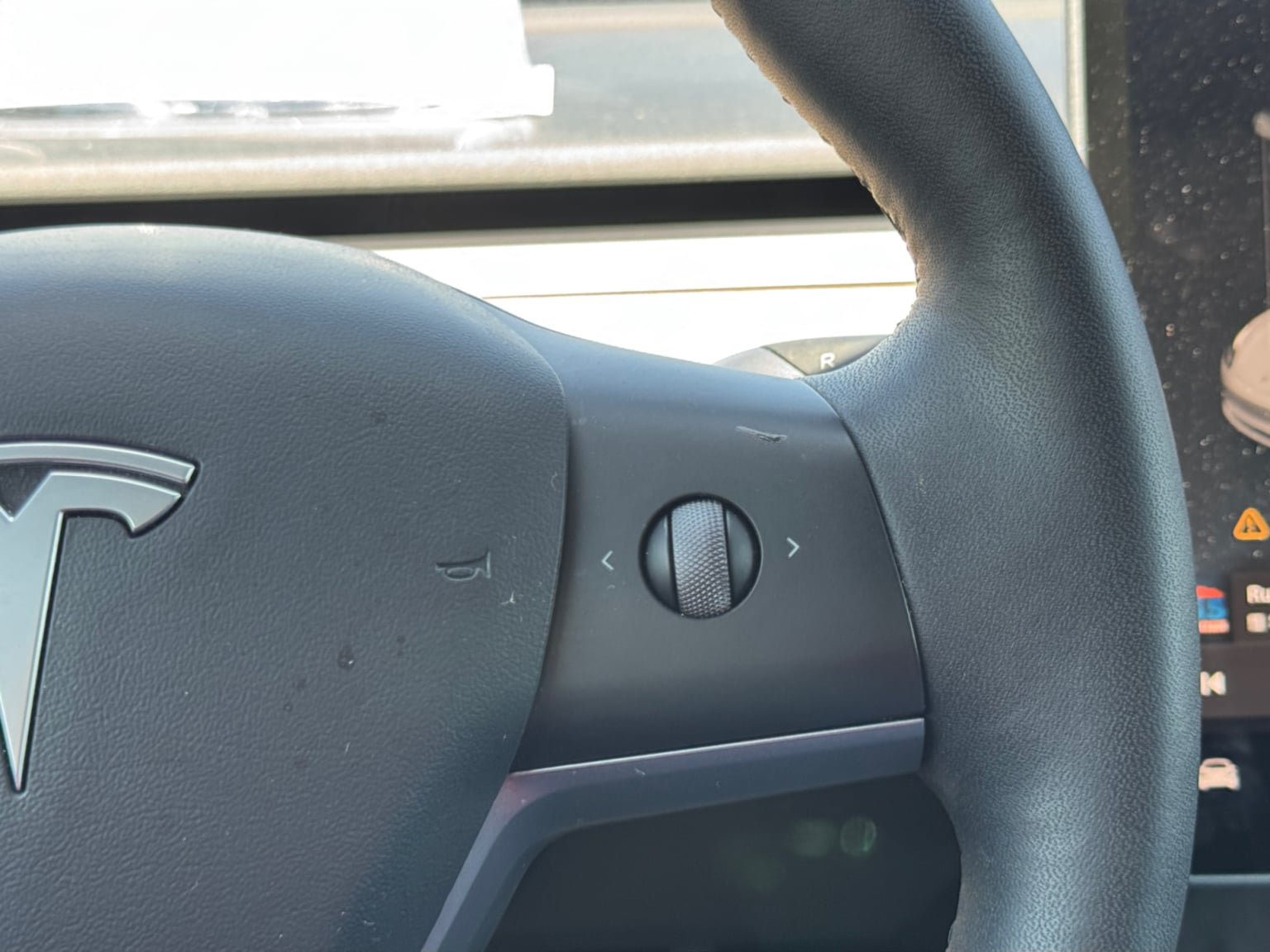 Used 2022 Tesla Model 3 Long Range AWD/4WD image 24