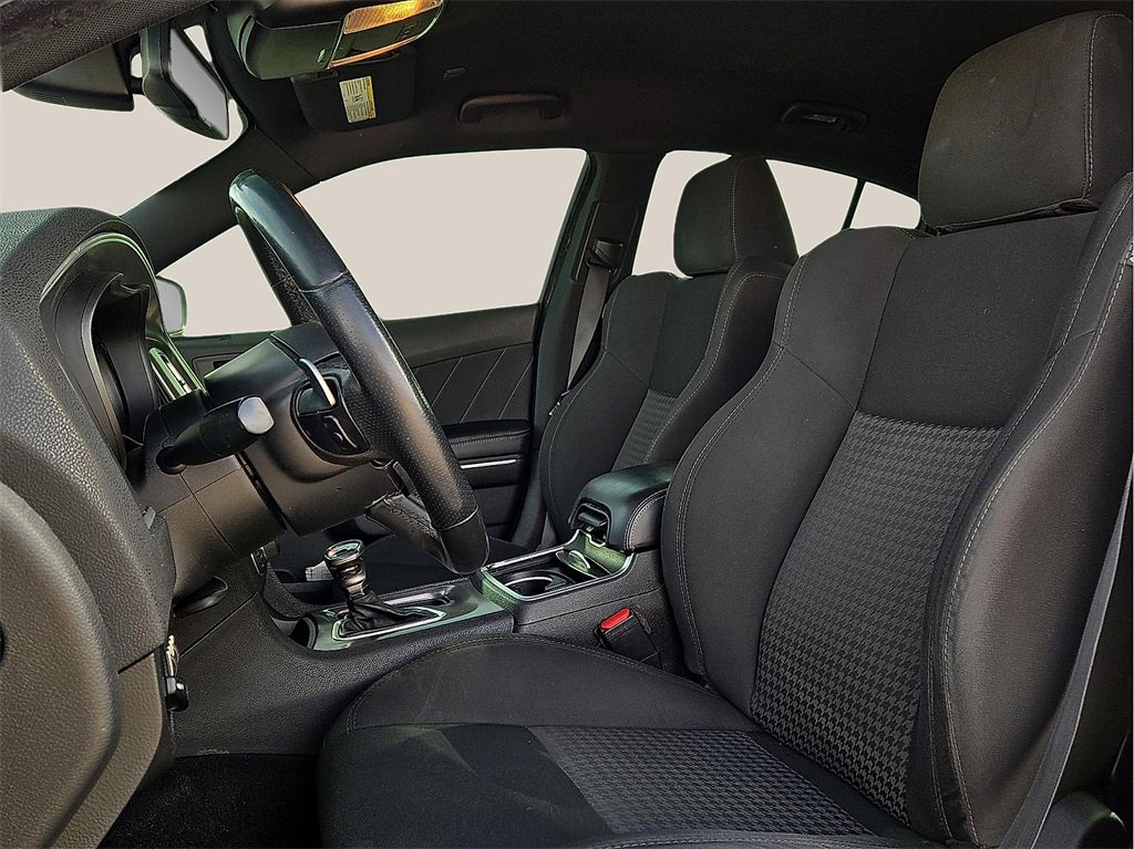 Used 2019 Dodge Charger R/T image 12