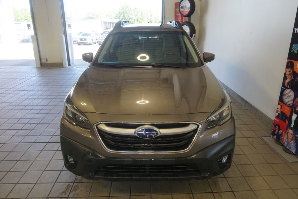 Used 2021 Subaru Outback Premium AWD/4WD image 14
