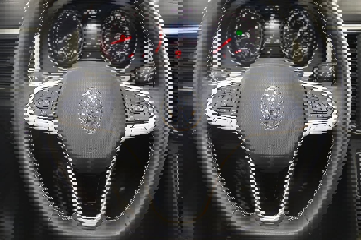 Used 2021 Volkswagen Atlas SE image 38