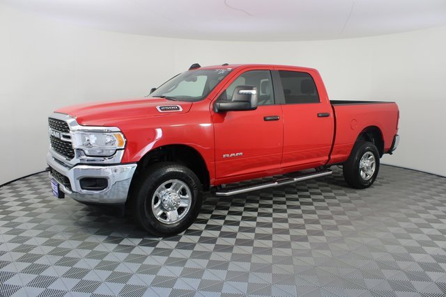 Used 2024 RAM 2500 Big Horn w/ Bed Utility Group image 2