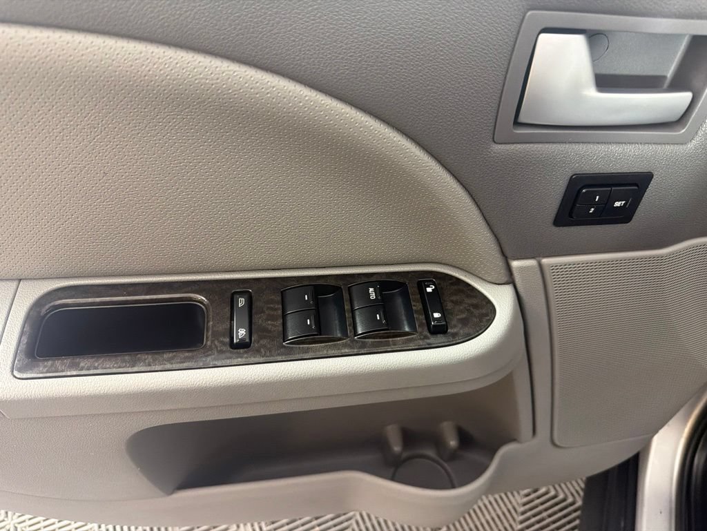 Used 2005 Mercury Montego Premier AWD/4WD image 18