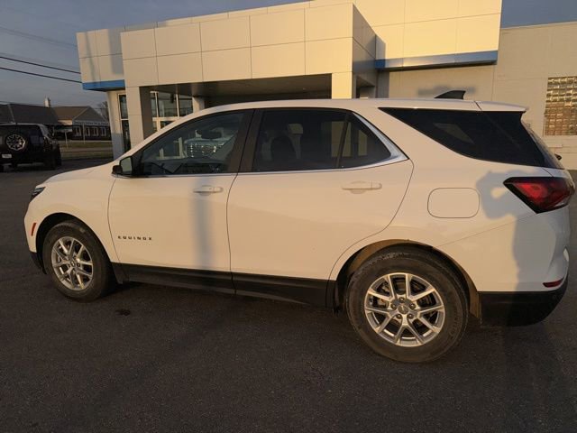 Used 2023 Chevrolet Equinox LT image 17