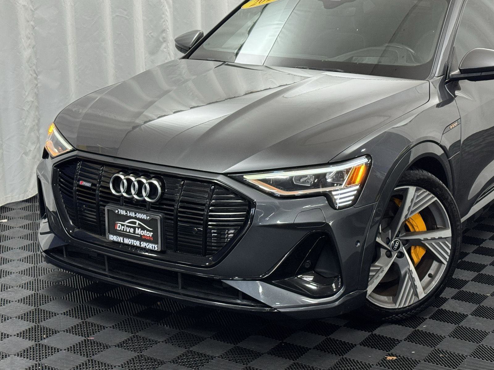 Used 2022 Audi e-tron Prestige w/ Prestige Package AWD/4WD image 4
