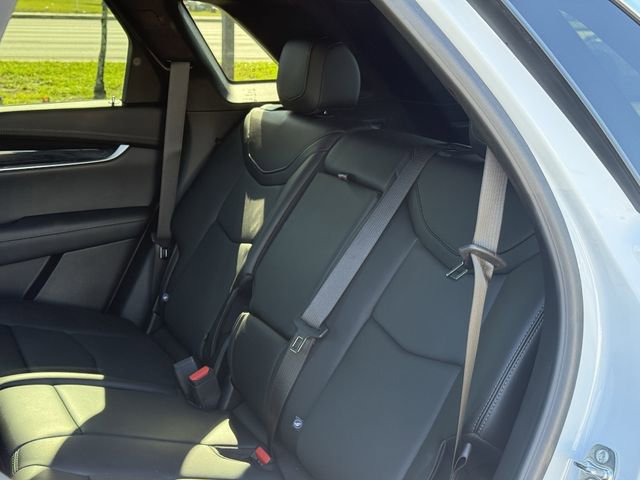 Used 2025 Cadillac XT5 Premium Luxury AWD/4WD image 33
