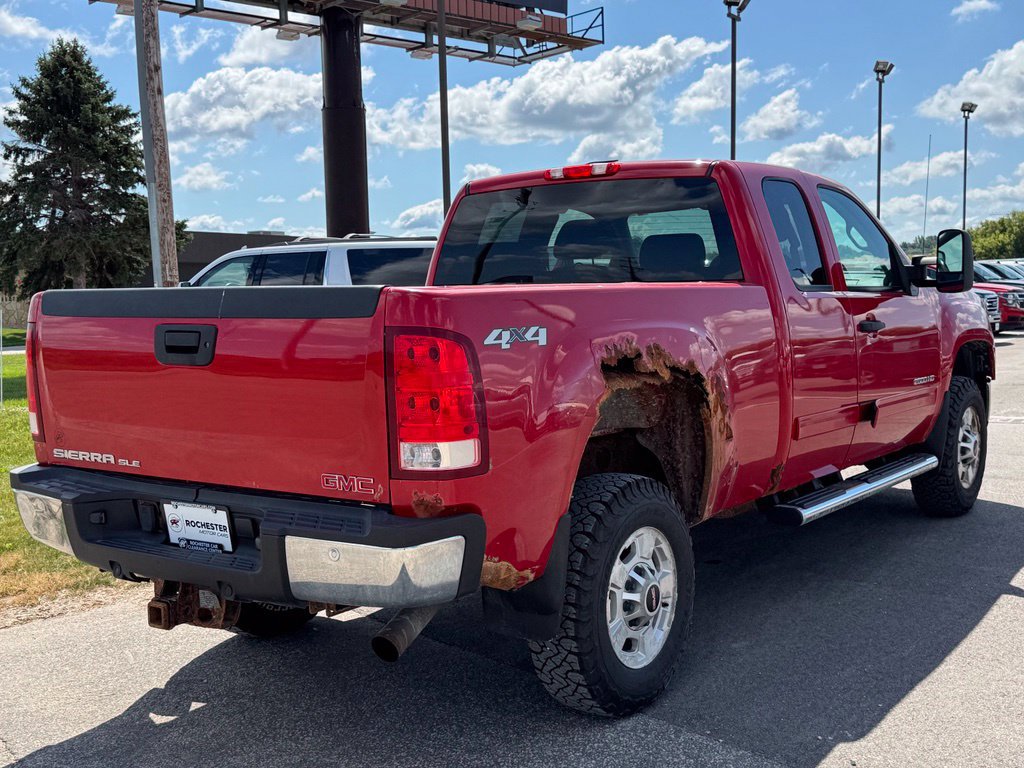 Used 2011 GMC Sierra 2500 SLE w/ SLE Preferred Package AWD/4WD image 32