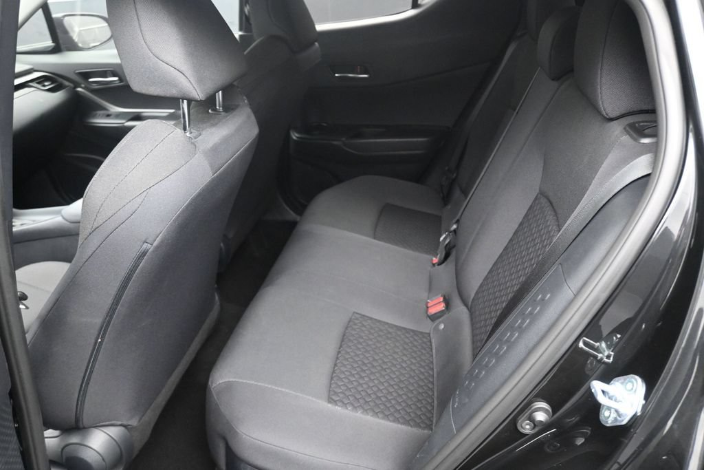 Used 2021 Toyota C-HR LE FWD image 16
