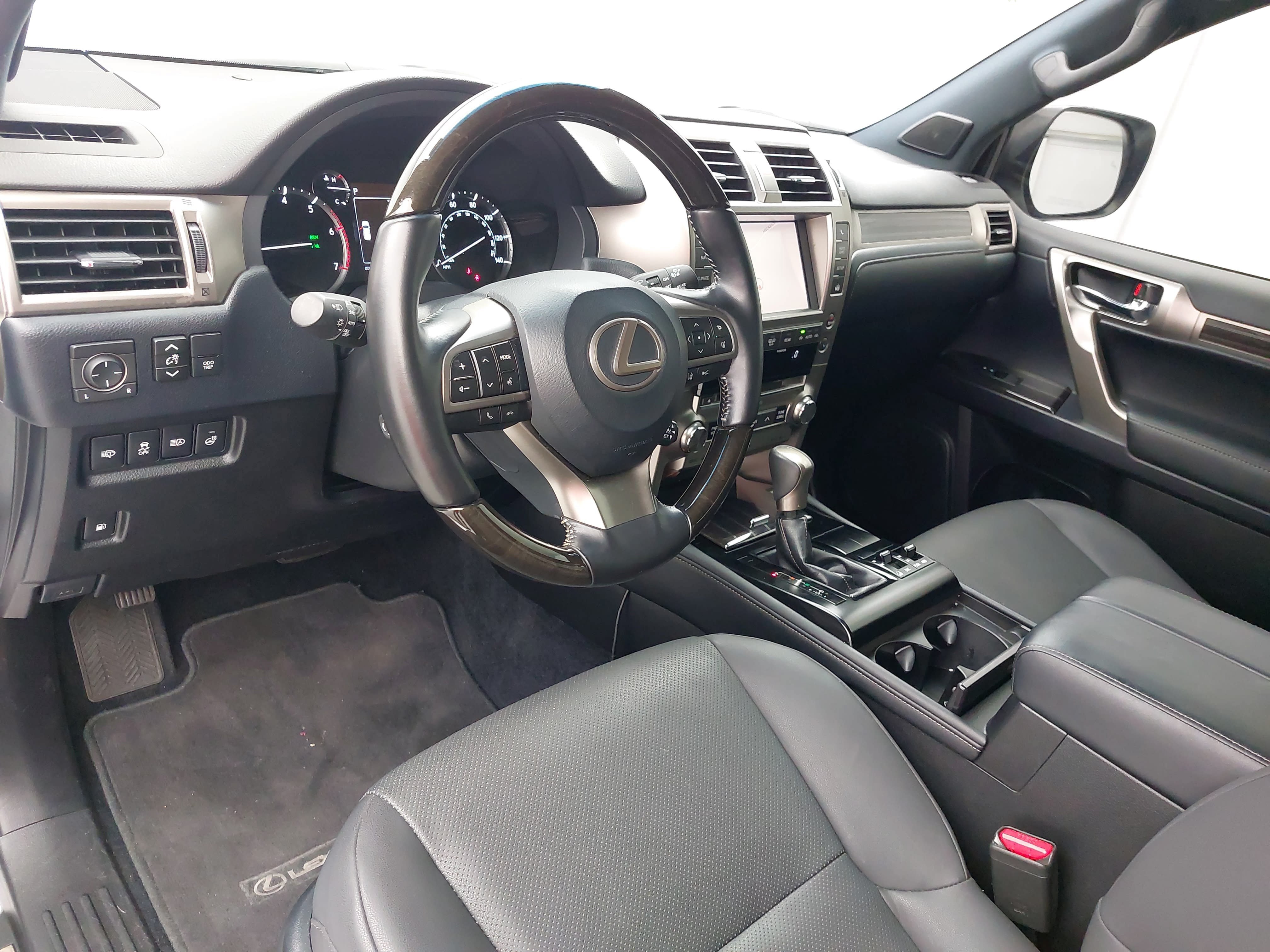 Used 2021 Lexus GX 460 Premium w/ Accessory Package AWD/4WD image 19