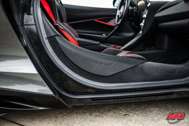 Used 2020 McLaren 720S Performance RWD image 86