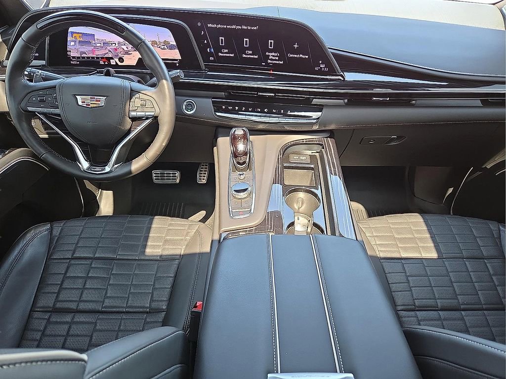 Used 2024 Cadillac Escalade V AWD/4WD image 12