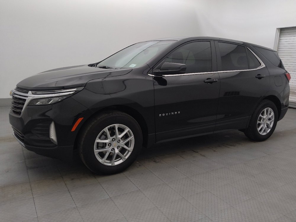 Used 2024 Chevrolet Equinox LT FWD image 2