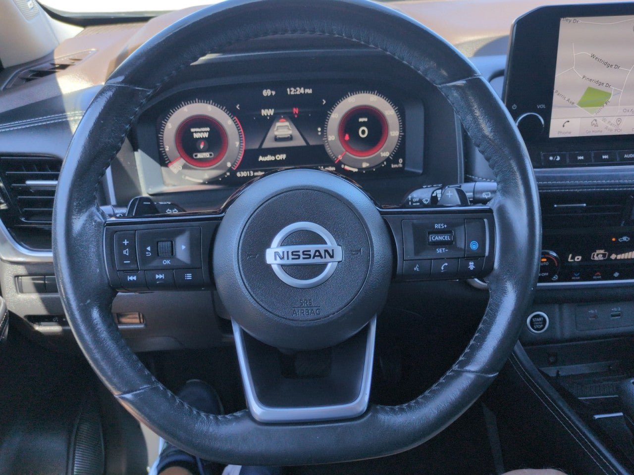 Used 2021 Nissan Rogue Platinum AWD/4WD image 16