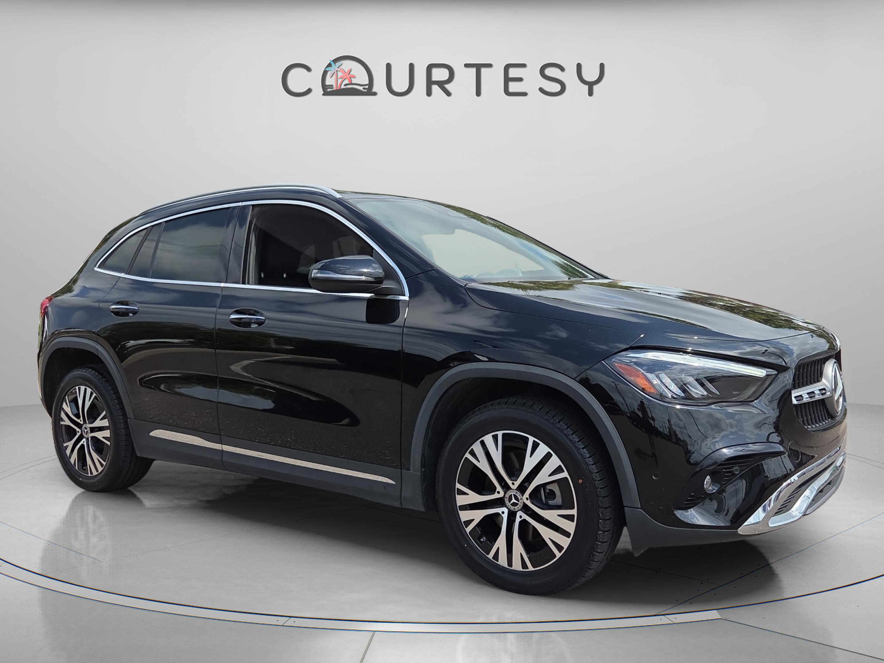 Used 2025 Mercedes-Benz GLA 250 4MATIC image 7