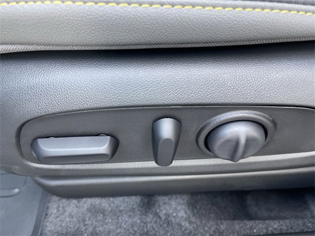 New 2026 Chevrolet Trax ACTIV w/ Sunroof Package image 12