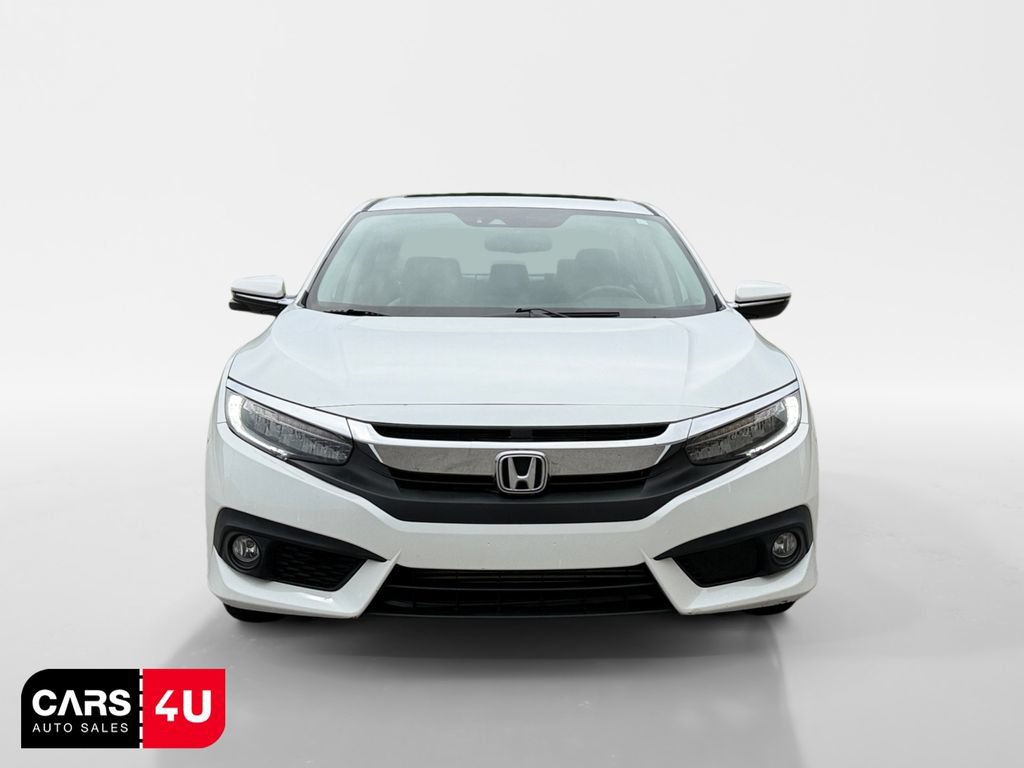 Used 2018 Honda Civic Touring image 2