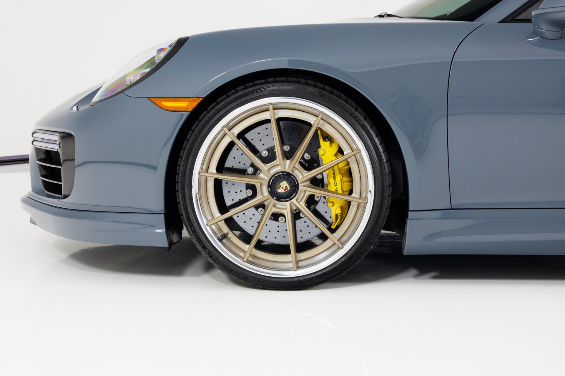 Used 2017 Porsche 911 Turbo S AWD/4WD image 10