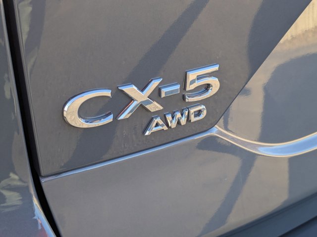 Used 2023 MAZDA CX-5 Carbon Edition image 9