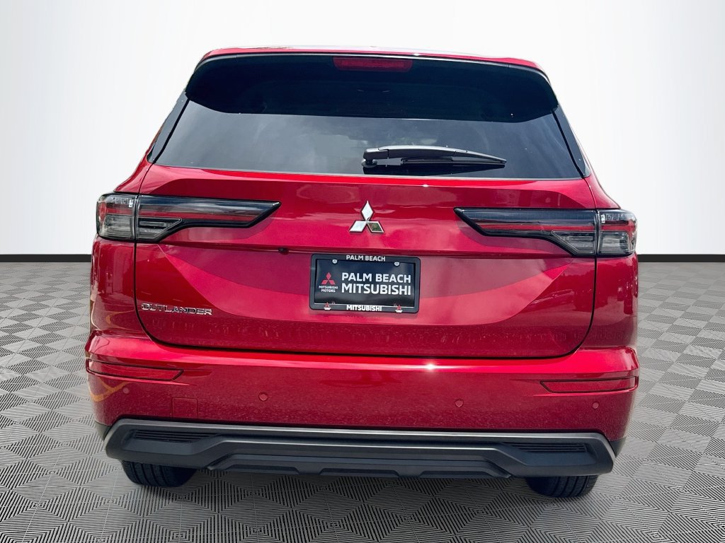 New 2026 Mitsubishi Outlander ES FWD image 6