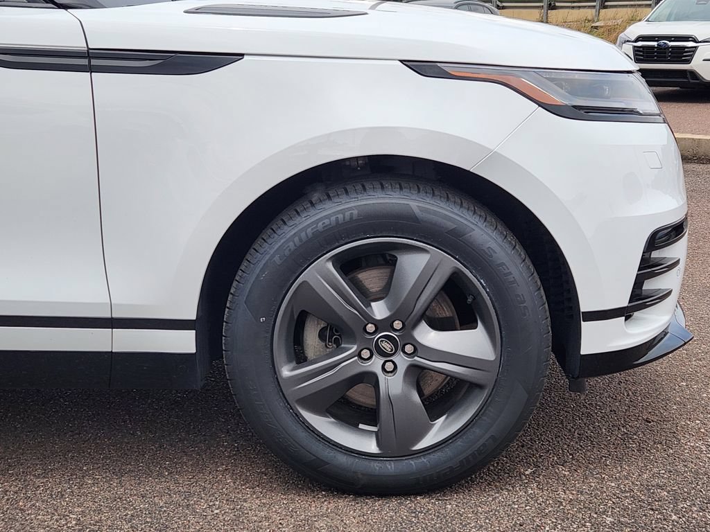 Used 2025 Land Rover Range Rover Velar Dynamic SE AWD/4WD image 29