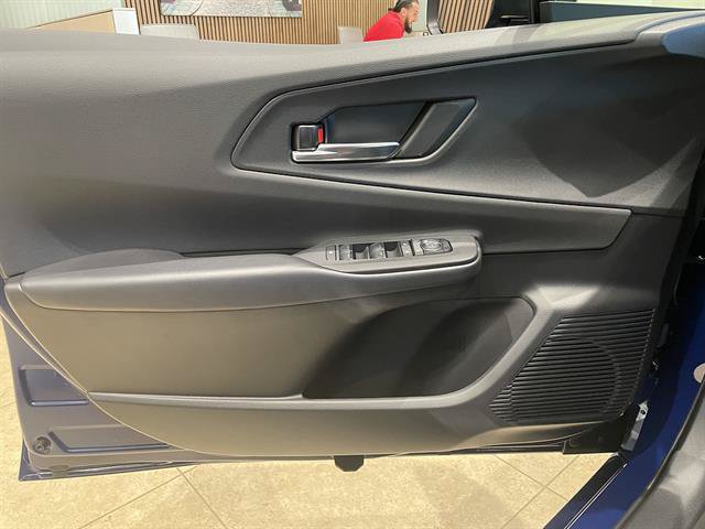 New 2026 Toyota Prius Plug-In Hybrid FWD image 19
