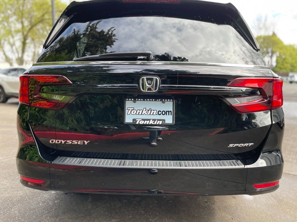Used 2023 Honda Odyssey Sport image 5
