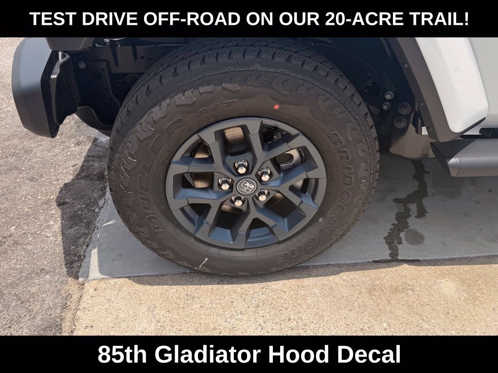New 2026 Jeep Gladiator Sport AWD/4WD image 35