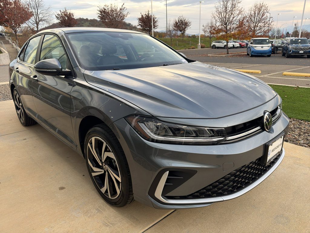 New 2026 Volkswagen Jetta SEL image 4