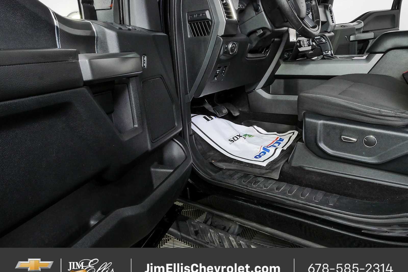 Used 2016 Ford F150 XLT w/ Equipment Group 301A Mid RWD image 7