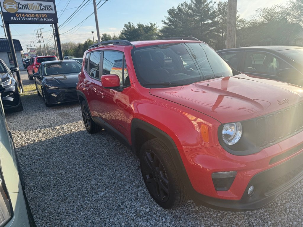 Used 2022 Jeep Renegade Latitude w/ Convenience Group image 3