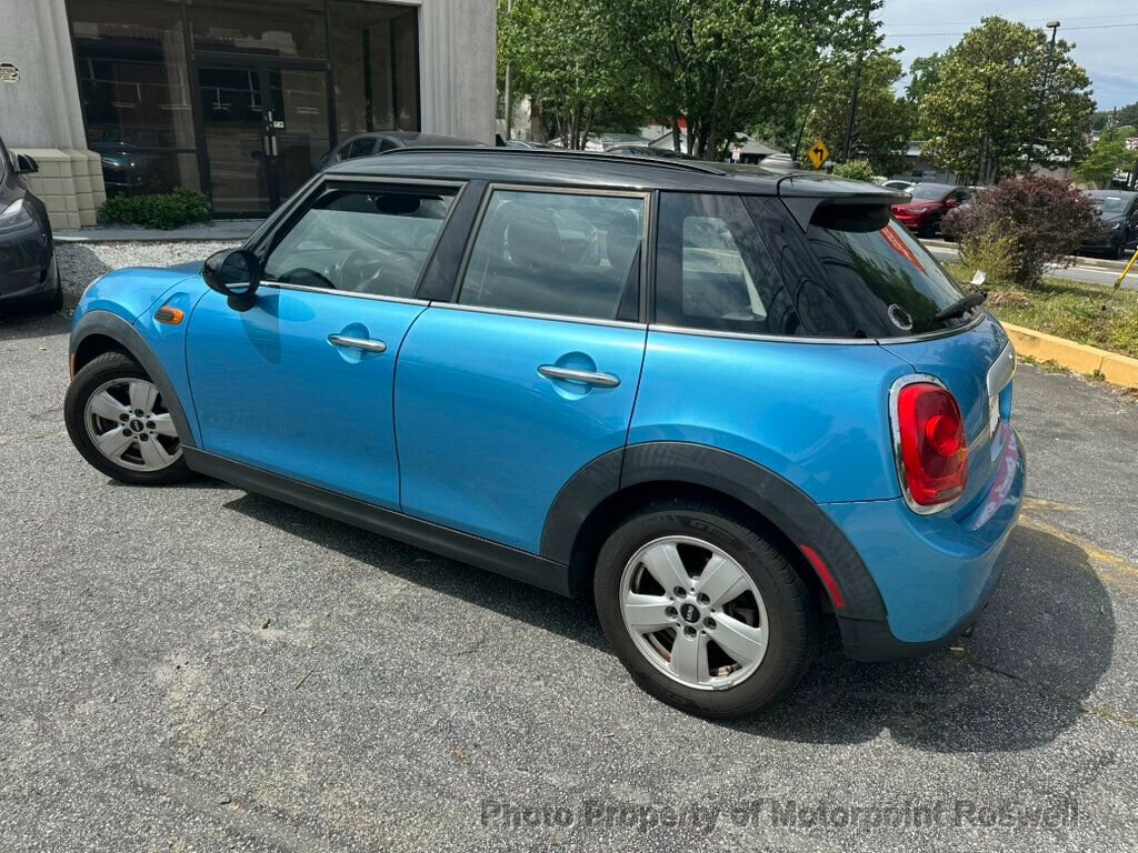 Used 2015 MINI Cooper 4-Door Hardtop FWD image 4