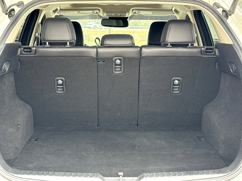 Used 2019 MAZDA CX-5 Touring image 22