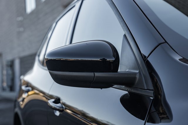 Used 2022 Ford Escape SE w/ SE Sport Appearance Package image 19