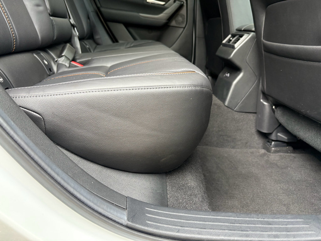 Used 2025 MAZDA CX-50 AWD 2.5 S w/ Premium Plus Pkg image 29