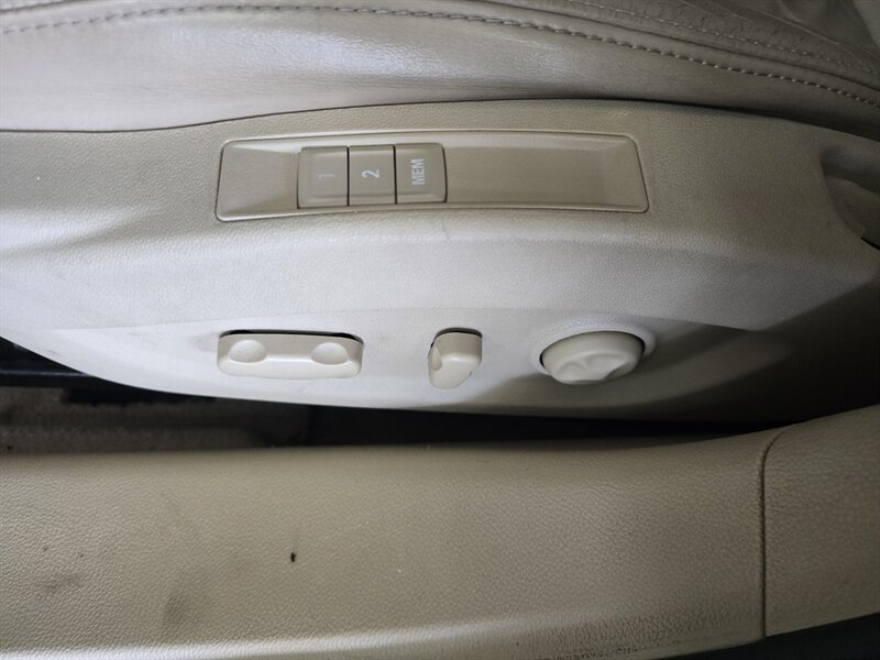 Used 2010 Buick LaCrosse CXL FWD image 18