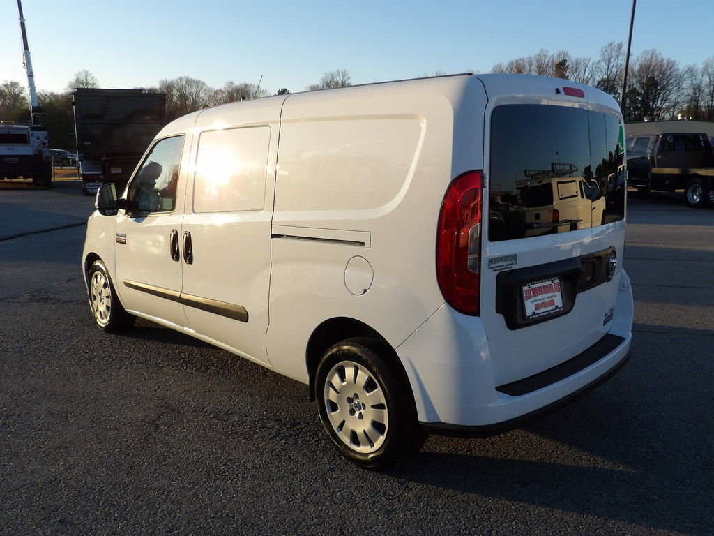 Used 2021 RAM ProMaster City Tradesman SLT FWD image 4