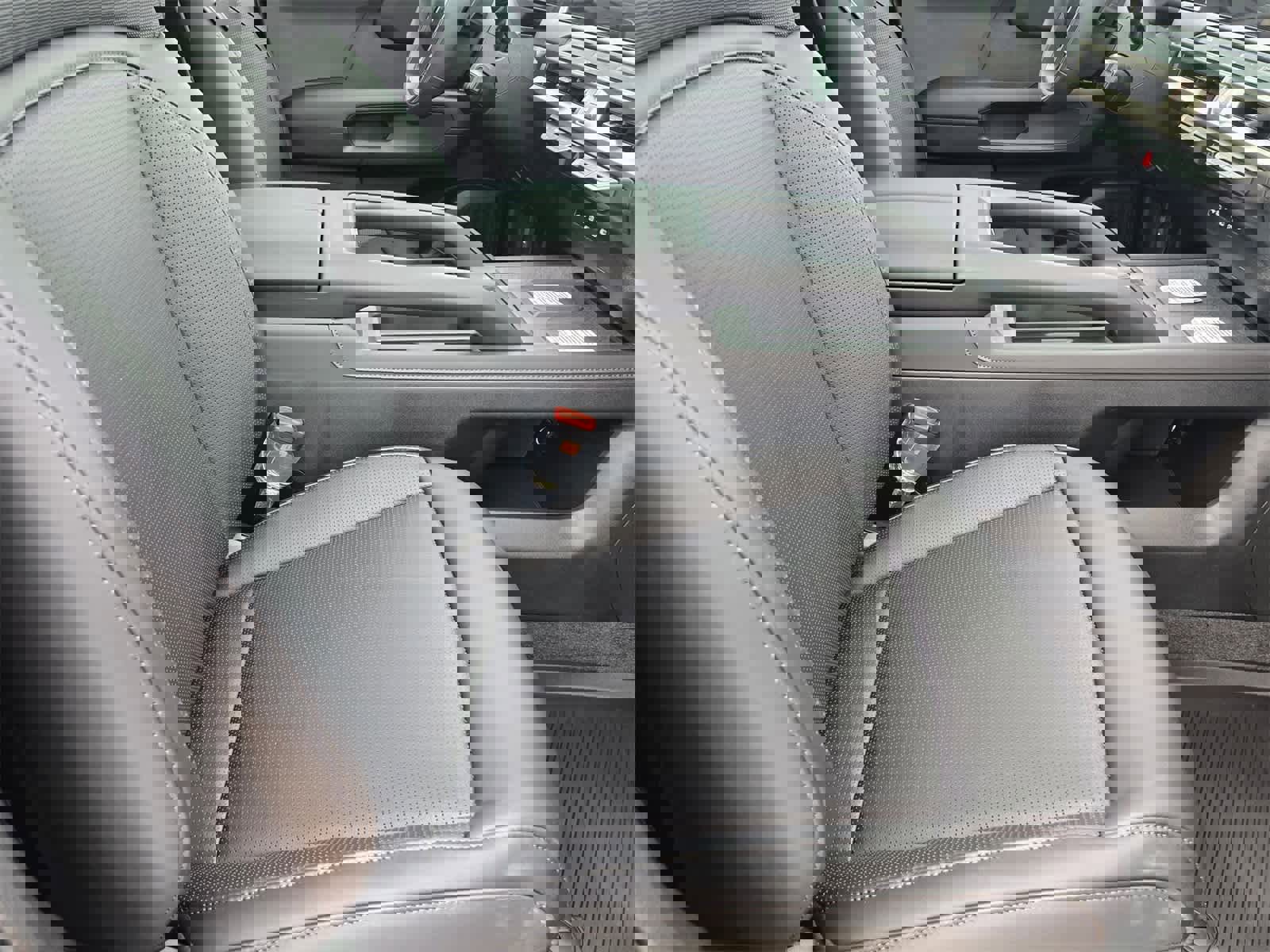 New 2027 Kia Telluride S image 21