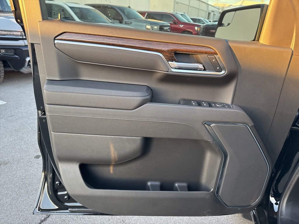 New 2026 GMC Sierra 1500 Elevation image 11