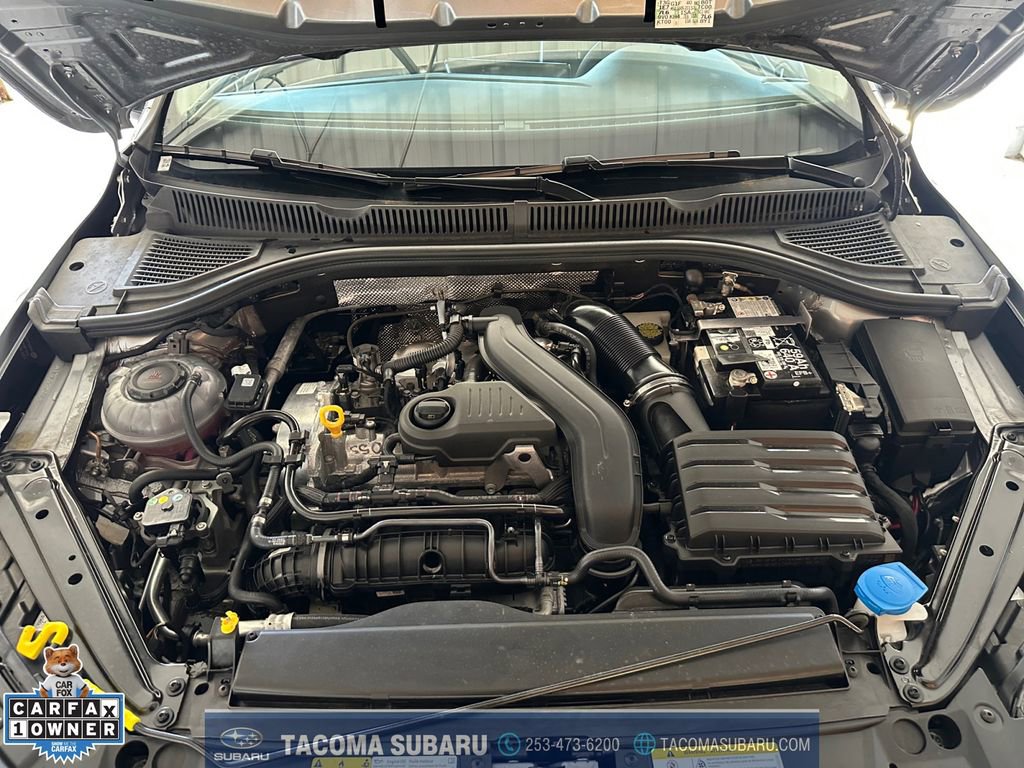 Used 2025 Volkswagen Jetta SE image 20