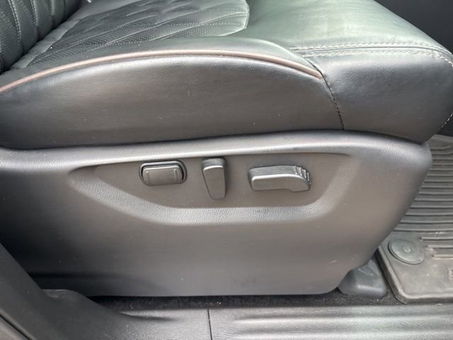 Certified 2024 Nissan Armada Platinum w/ Captain's Chairs Package image 22