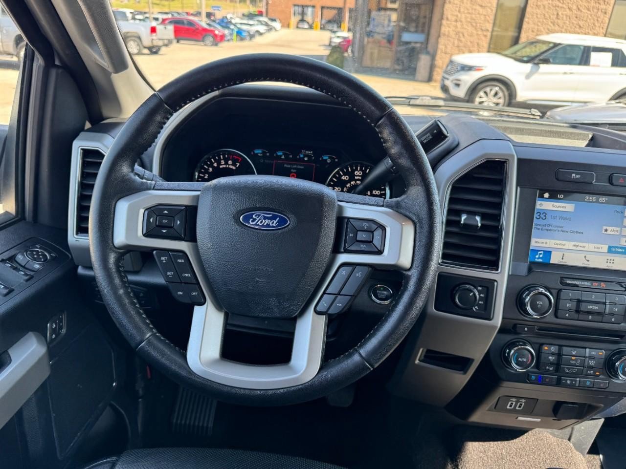 Used 2018 Ford F150 Lariat AWD/4WD image 12