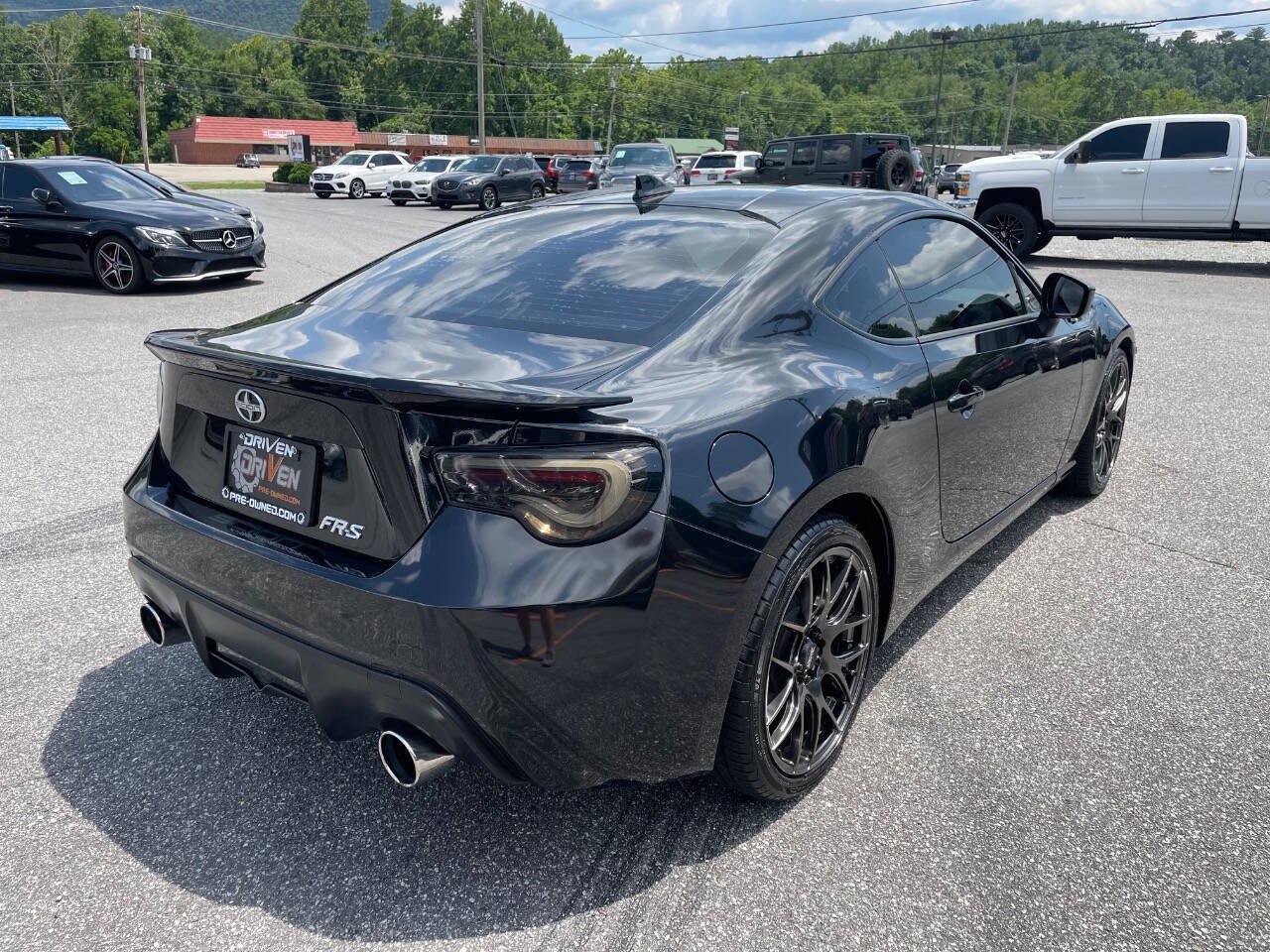 Used 2016 Scion FR-S RWD image 8